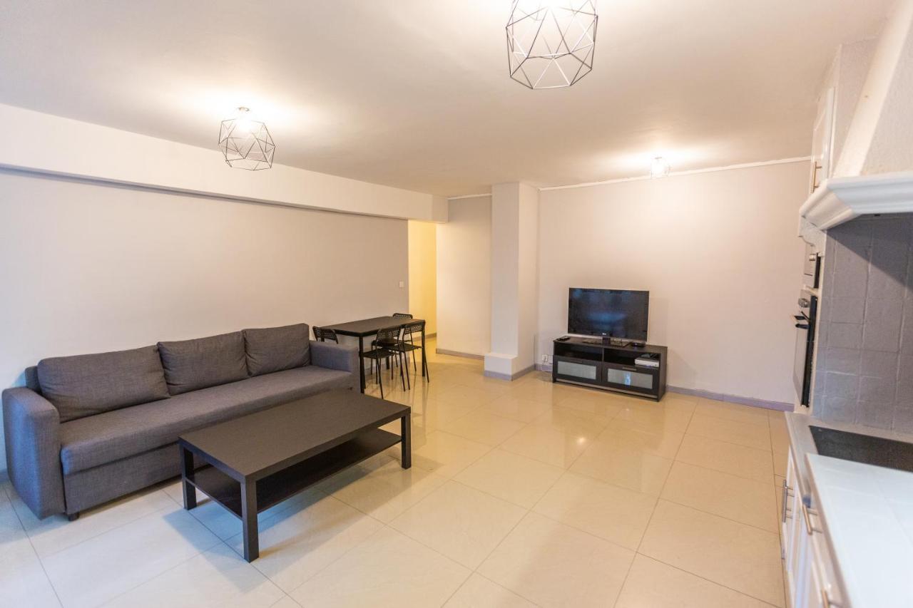 Superbe T4 Renove Spacieux Avec Stationnement Libre Et Gratuit Apartment Марсилия Екстериор снимка