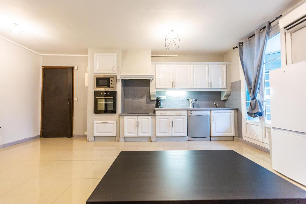 Superbe T4 Renove Spacieux Avec Stationnement Libre Et Gratuit Apartment Марсилия Екстериор снимка