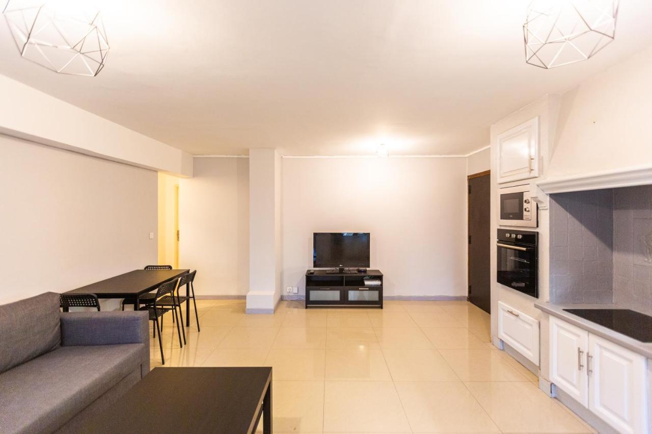 Superbe T4 Renove Spacieux Avec Stationnement Libre Et Gratuit Apartment Марсилия Екстериор снимка