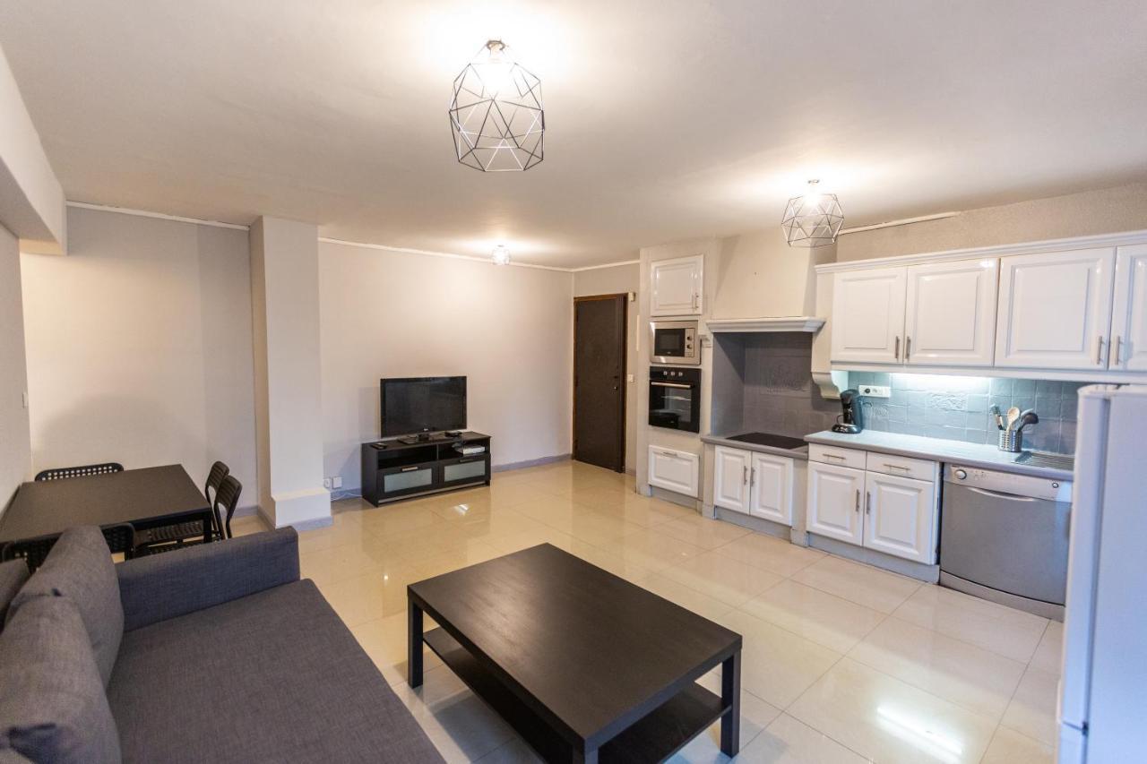 Superbe T4 Renove Spacieux Avec Stationnement Libre Et Gratuit Apartment Марсилия Екстериор снимка