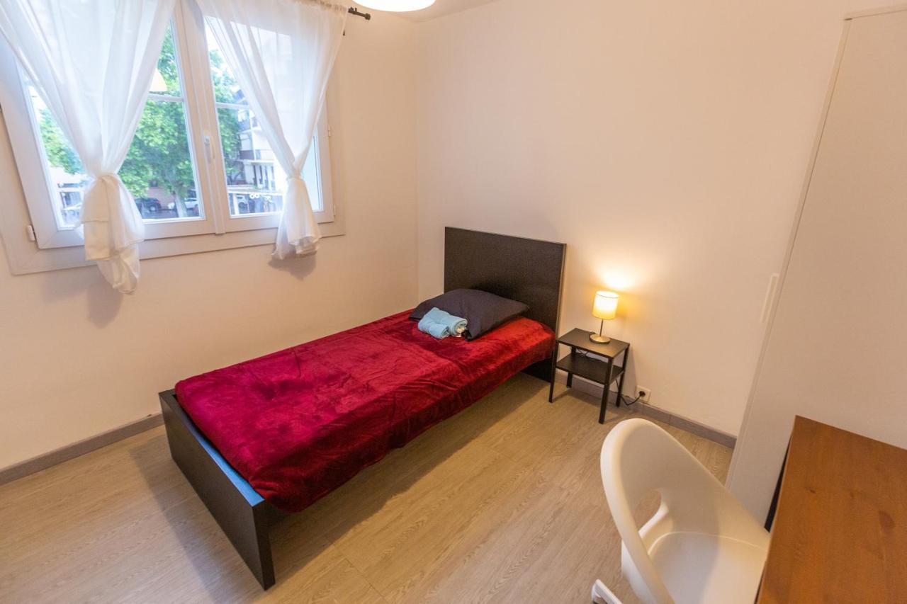 Superbe T4 Renove Spacieux Avec Stationnement Libre Et Gratuit Apartment Марсилия Екстериор снимка
