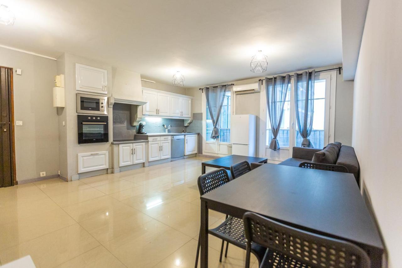 Superbe T4 Renove Spacieux Avec Stationnement Libre Et Gratuit Apartment Марсилия Екстериор снимка